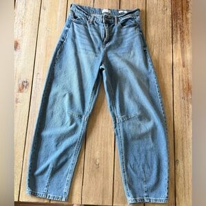 Women's Barrel Jeans